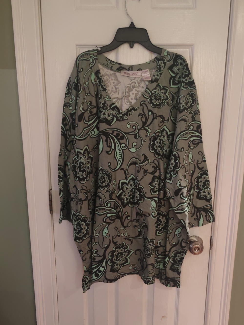 Roaman's Mint and Gray Floral Long-Sleeve Tunic Dress